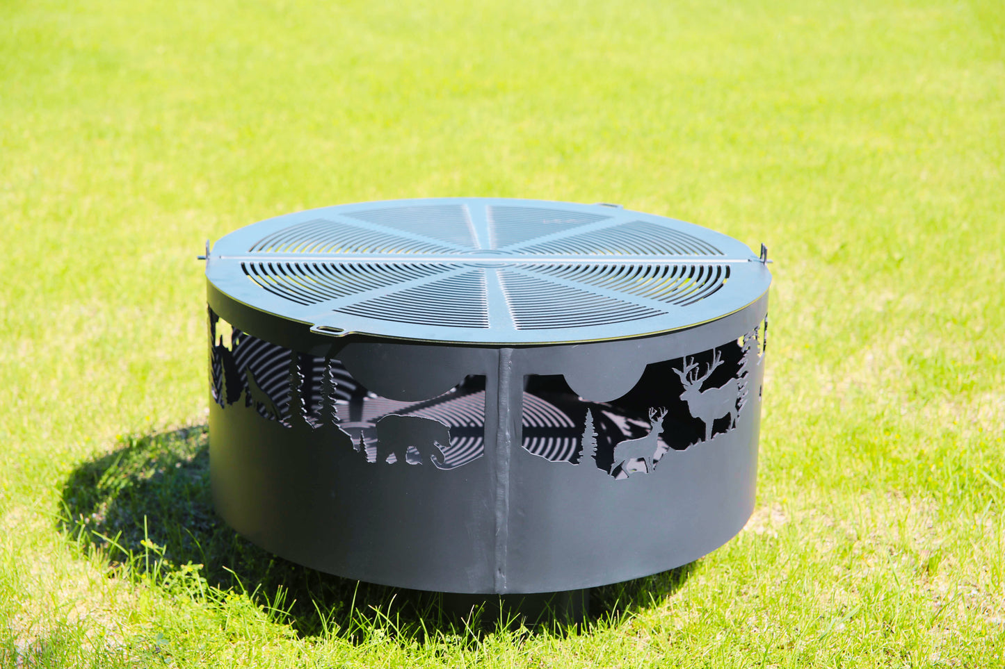 Wildlife Ring Firepit (Round)