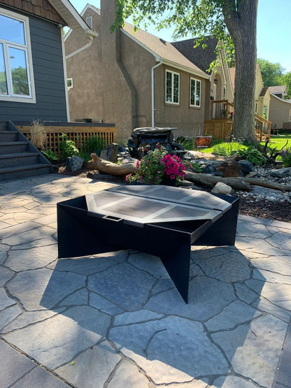 Prairie Edge Square Firepit (Square)